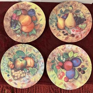 Email de Limoges Veritable Porcelaine Fruit 7.5" Salad Dessert Plates Set Of 4